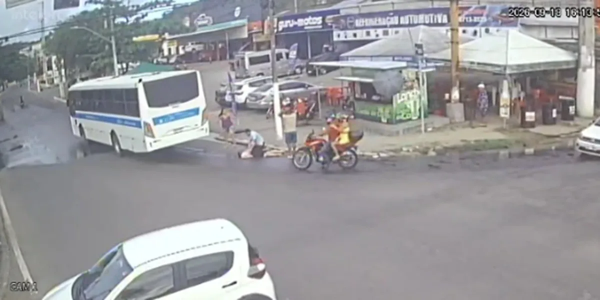 Mulher morre após ser atropelada por ônibus em Maceió; VÍDEO