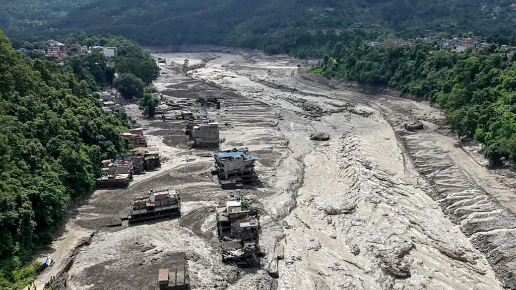 Tragédia no Nepal e Tibete acende alerta para os riscos de derretimento de geleiras