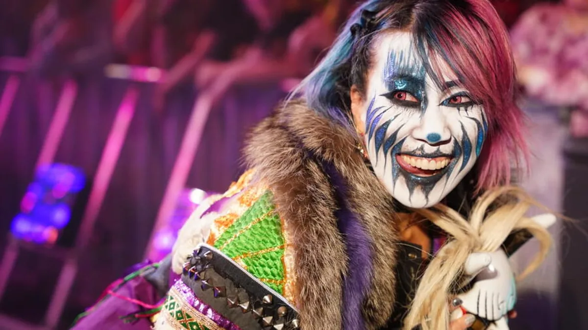 Asuka Reveals Bold New Hairstyle Amid WWE Hiatus