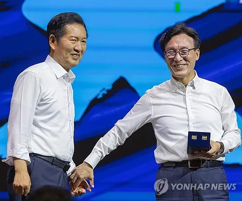 정청래 "김민석, 논리전개 도구로 날 거명…폭력적·무례해"