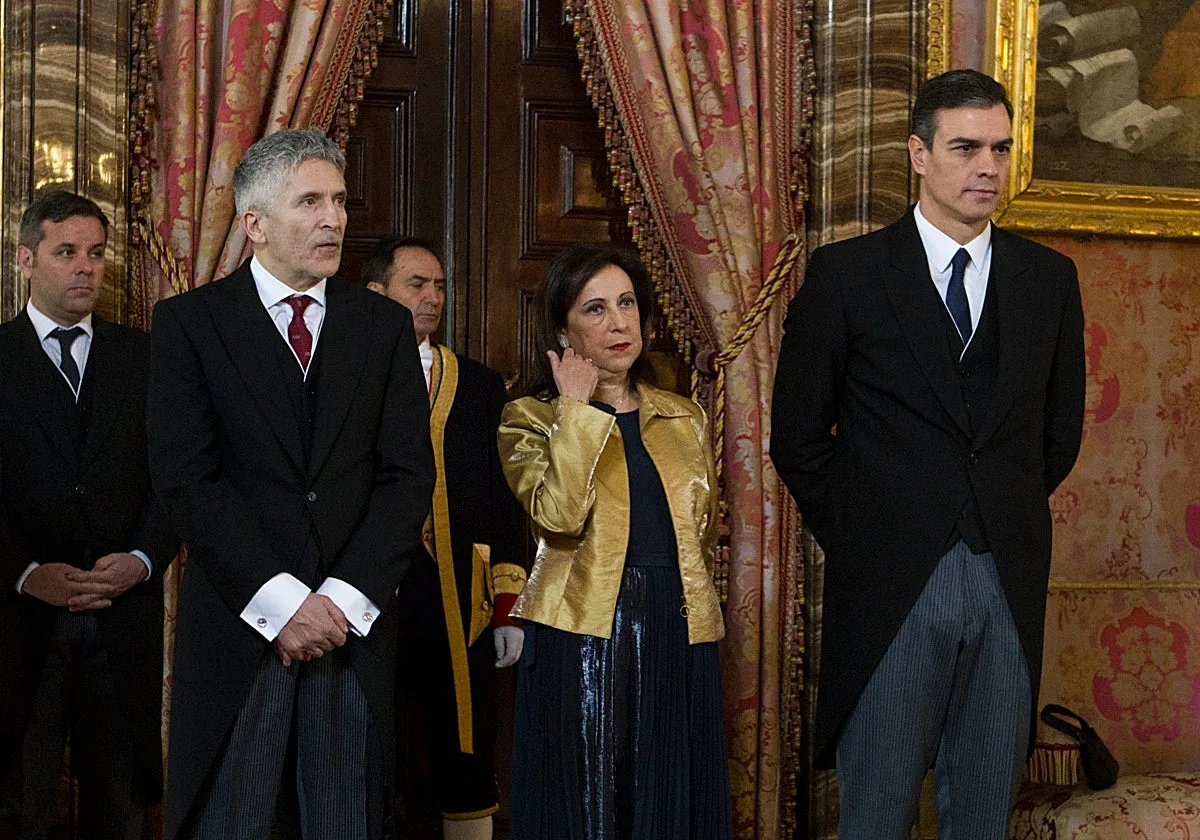 Robles y Marlaska, una guerra entre los intocables de Sánchez