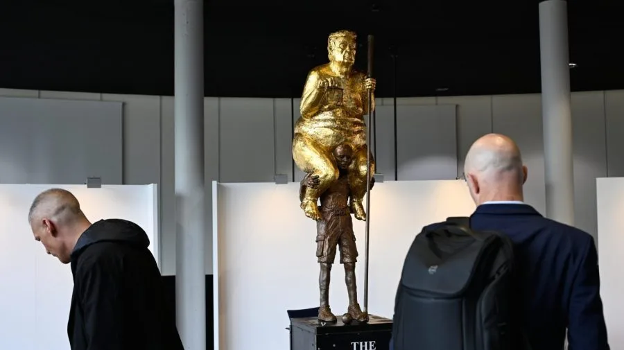 Golden statue depicting Trump nude appears at European Parliament