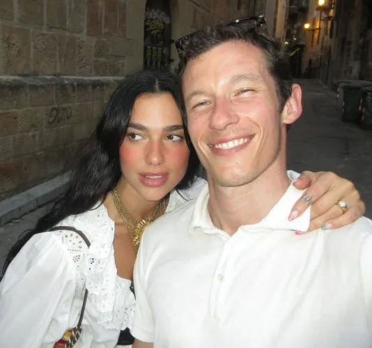 Callum Turner abre o jogo sobre o desejo de ter filhos com Dua Lipa após casamento Callum Turner abre o jogo sobre filhos com Dua Lipa após casamento (Foto: Getty)