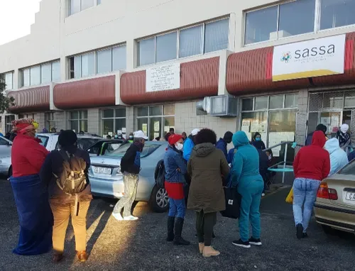 SASSA to spend R242 million on 1,038 contract workers