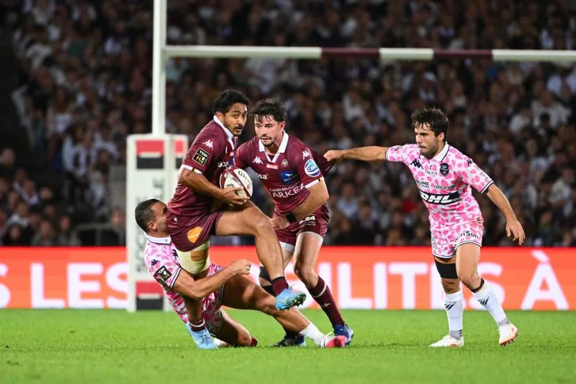 D'abord secouée par le Stade Français, l'UBB signe un succès bonifié mais perd Matthieu Jalibert