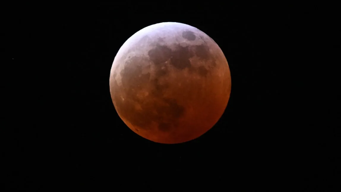 Am Freitag Blutmond-Spektakel für Frühaufsteher - Jetzt kommt die Mond-Finsternis