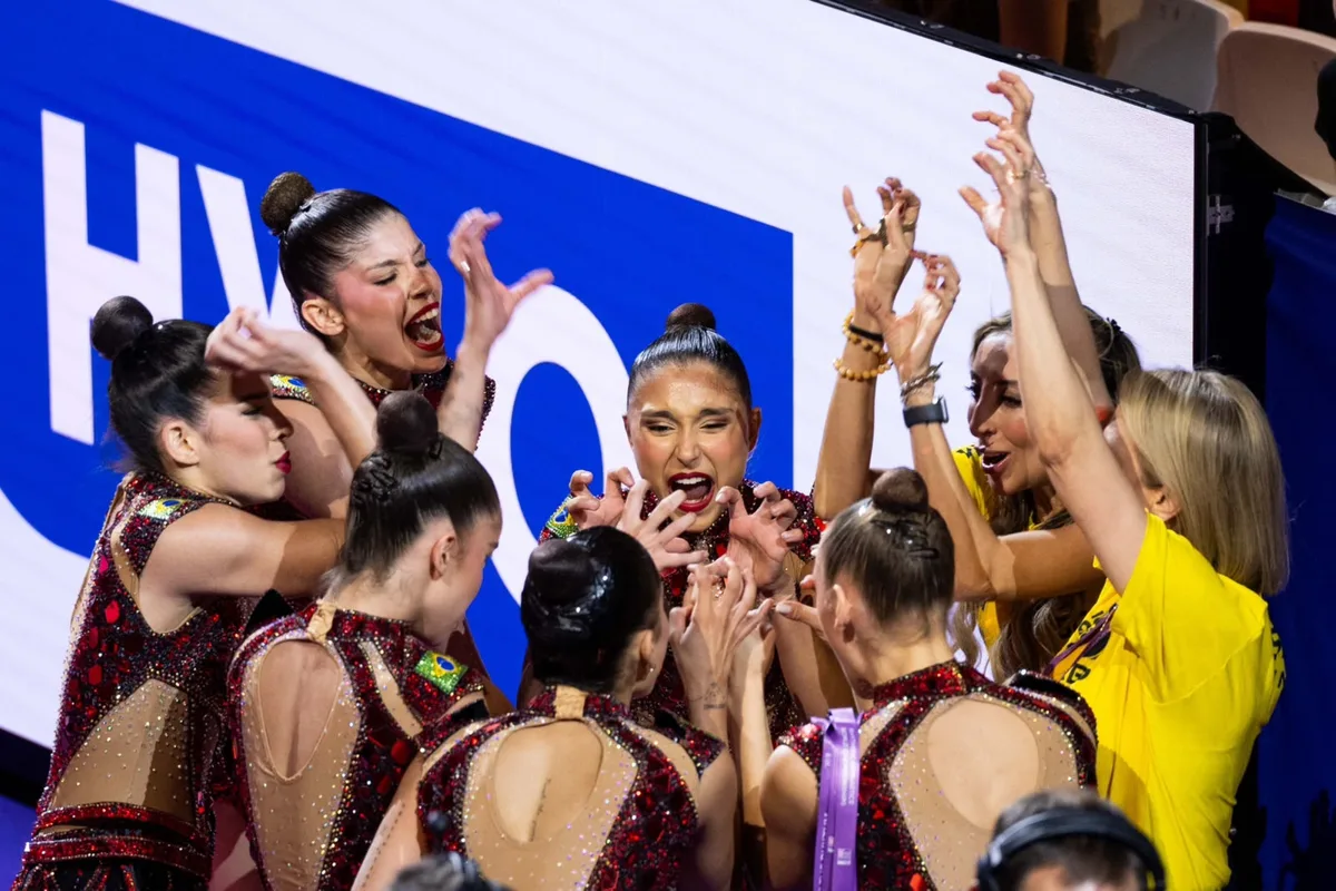 Brasil é bronze no Mundial de Ginástica e garante vaga nas Olimpíadas