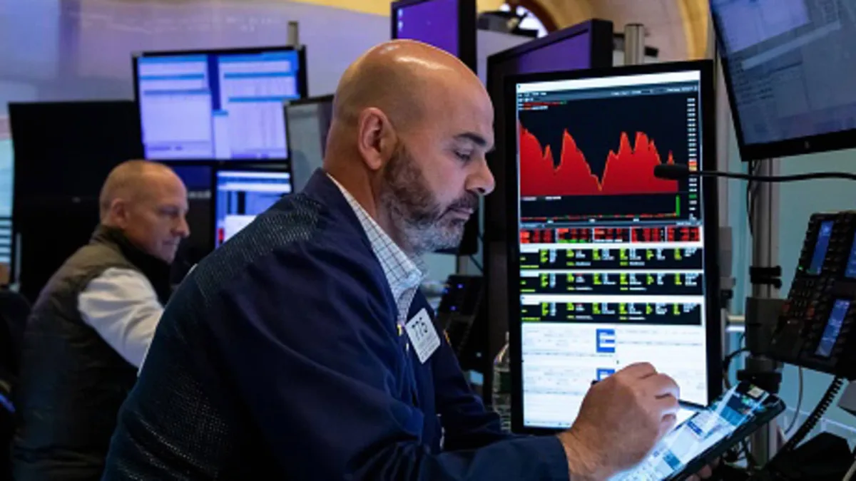 Global bond yields soar to multi-decade highs as Middle East turmoil reignites inflation fears