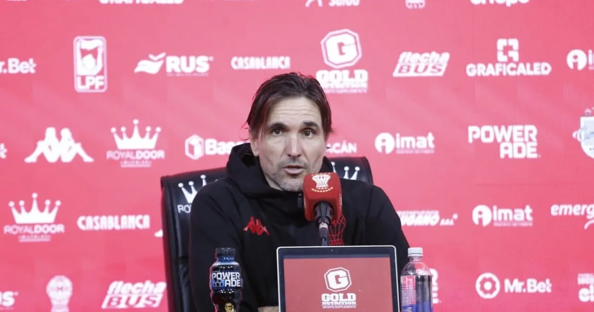 Diego Martínez sobre los silbidos de su gente: "Son las reglas de juego"