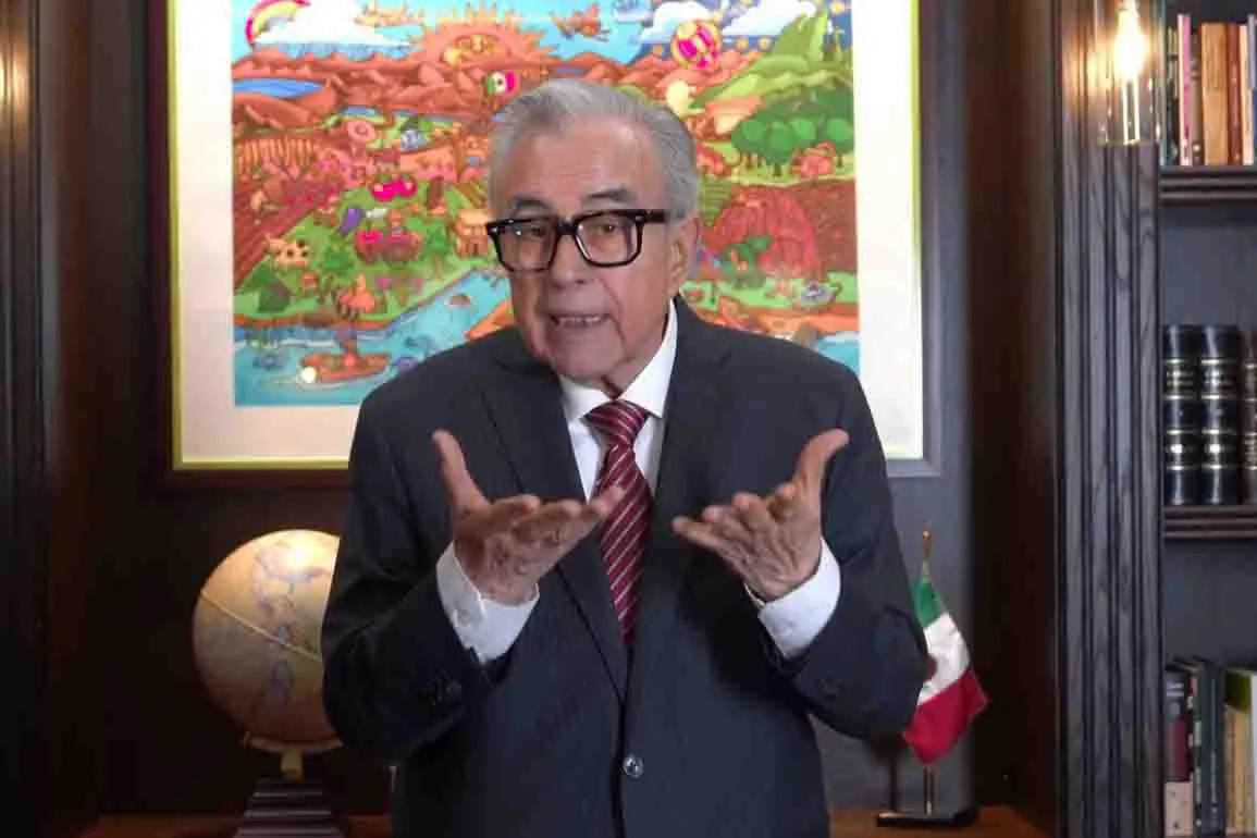Rocha Moya: Especulaciones del comentócrata