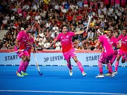 "Das ist Aura, Jungs!": Hockey-Bundestrainer ist nach Do-or-die-Spiel völlig aus dem Häuschen