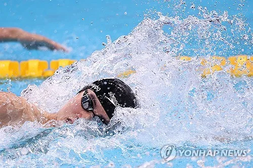 [아시안게임] 황선우, 남자 자유형 200ｍ 2위로 결승행…2연패 시동