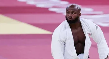 Judo/Mundiais. Fonseca diz `adeus` aos 25 segundos do prolongamento