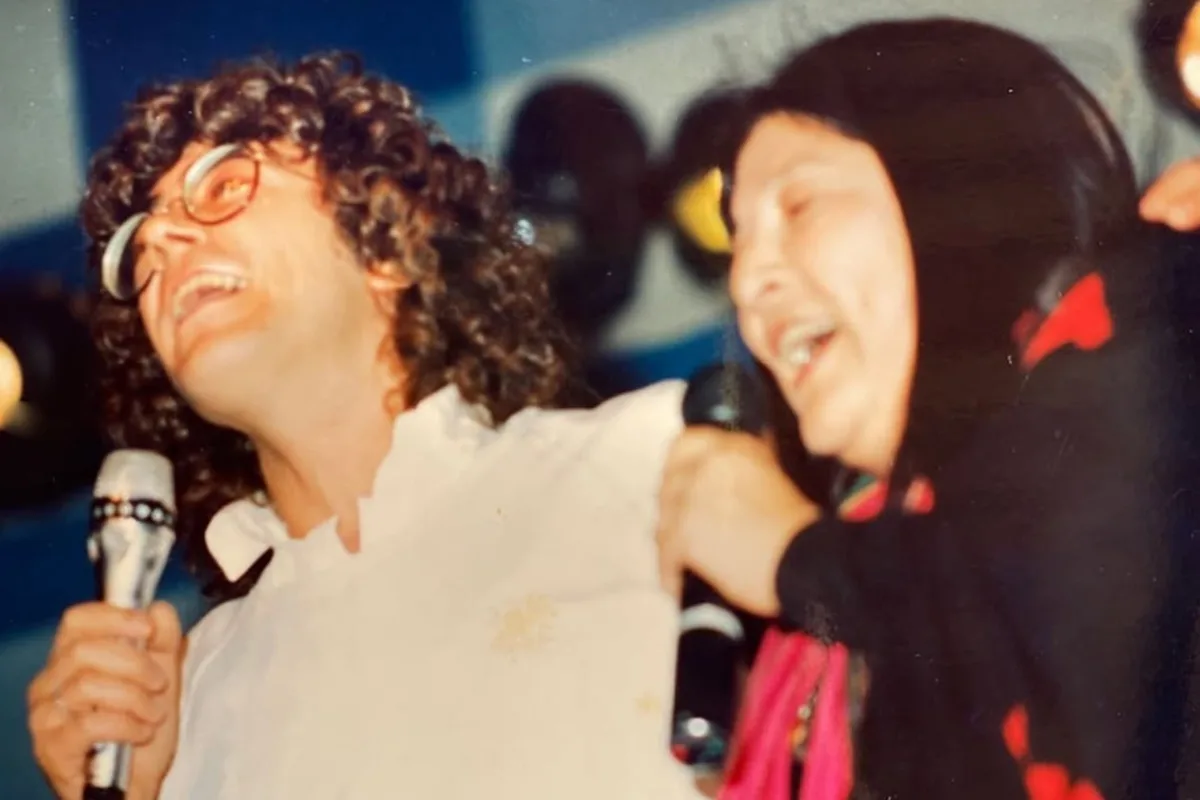 “Soy pan, soy paz, soy más”, la canción de Piero que musicalizó la vuelta de la democracia y Mercedes Sosa convirtió en clásico
