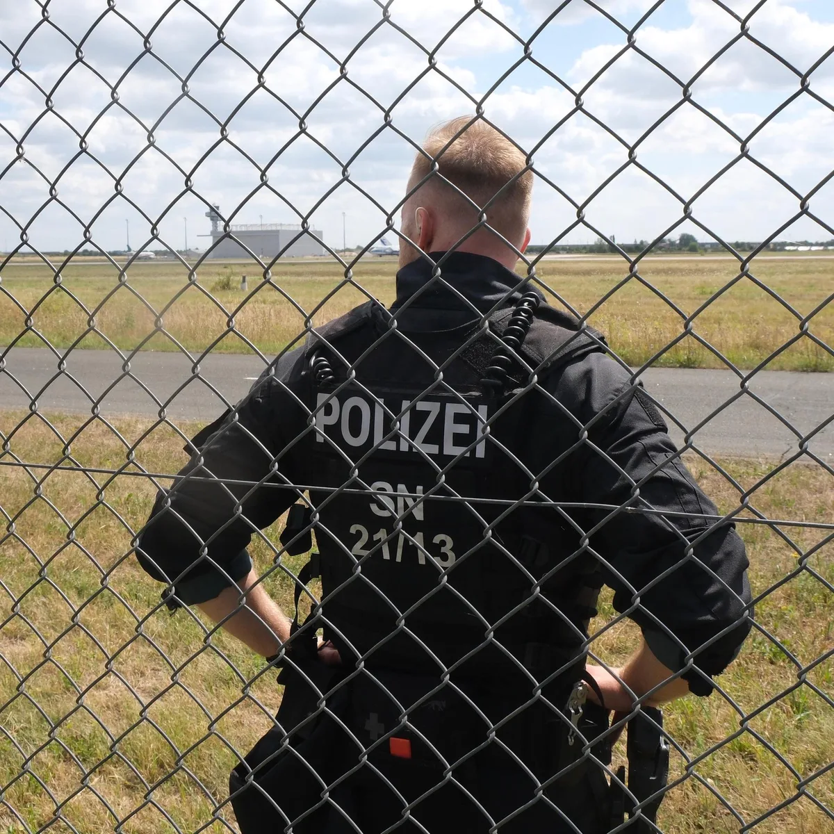 Medienbericht - Ermittler finden in Leipzig weitere Drohne und Sprengstoff