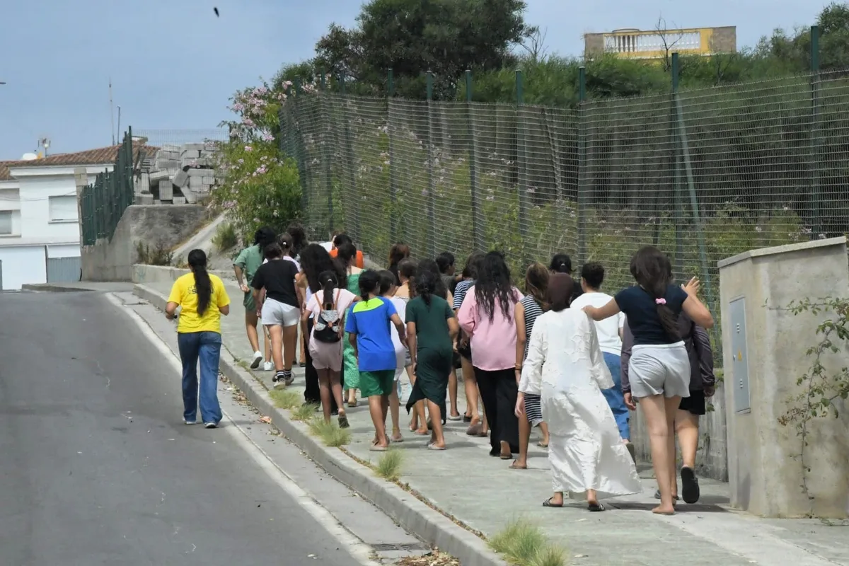 Por qué trasladar a 500 menores de Ceuta a la Península: atención básica inmediata y respuesta a la salud mental
