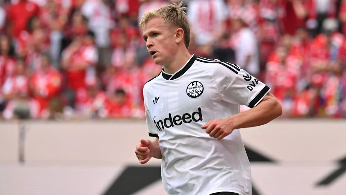 Nach emotionalem Mainz-Sieg - Eintracht-Held Burkardt lüftet Jubel-Geheimnis