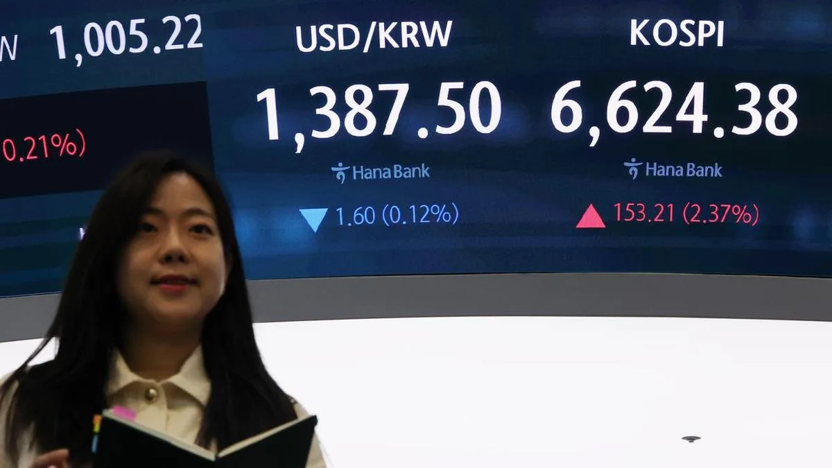 Asian stocks higher after US Treasury stems bonds rout