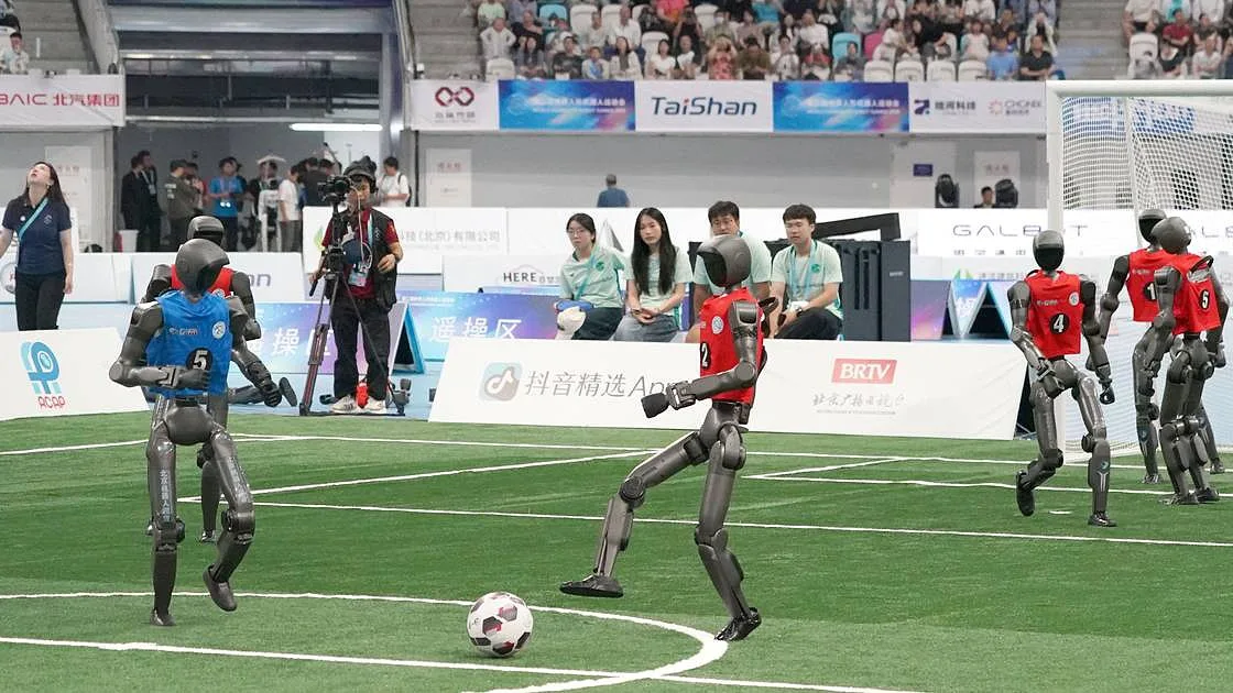 Esports, LiveMode TV, pirataria e robôs humanoides: que regulação?