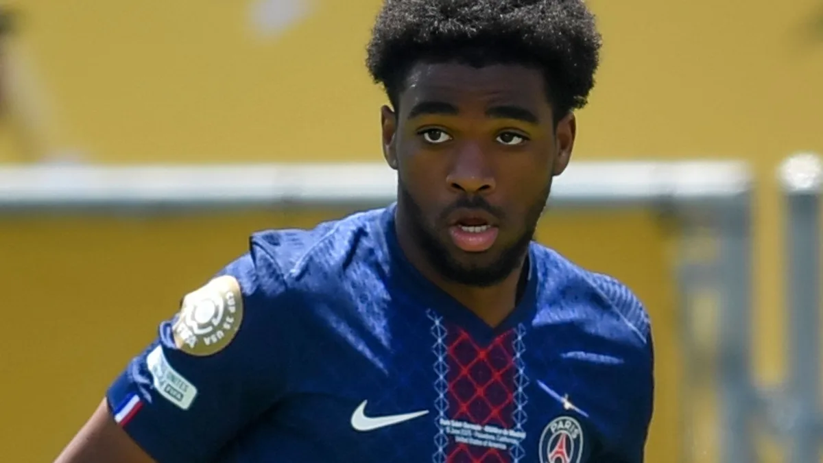 Villa reach verbal agreement to sign PSG's Mbaye