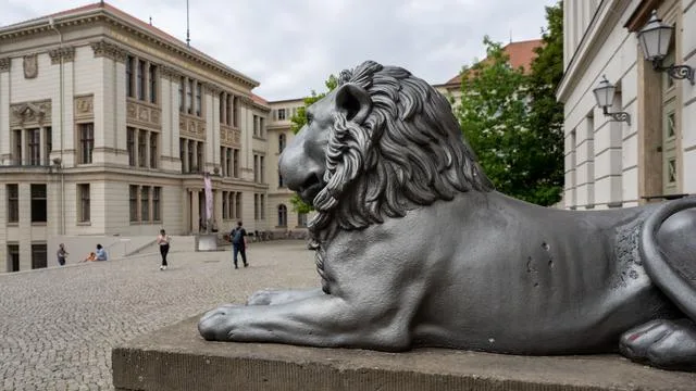 Hackerangriff auf Universität Halle: Hacker erbeuten Bewerberdaten der Martin-Luther-Universität in Halle
