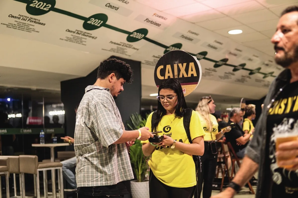 Setor de serviços fica estável em junho, diz IBGE