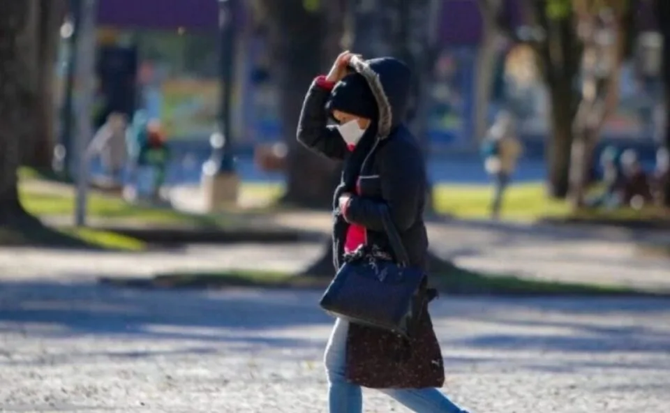 Paraná amanhece com frio de menos de 5°C e tem alerta para geada; veja como fica o tempo neste fim de semana