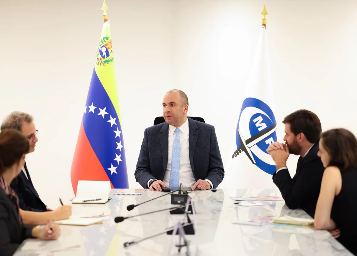 Fiscalía General abordó con HRW la situación de los derechos humanos