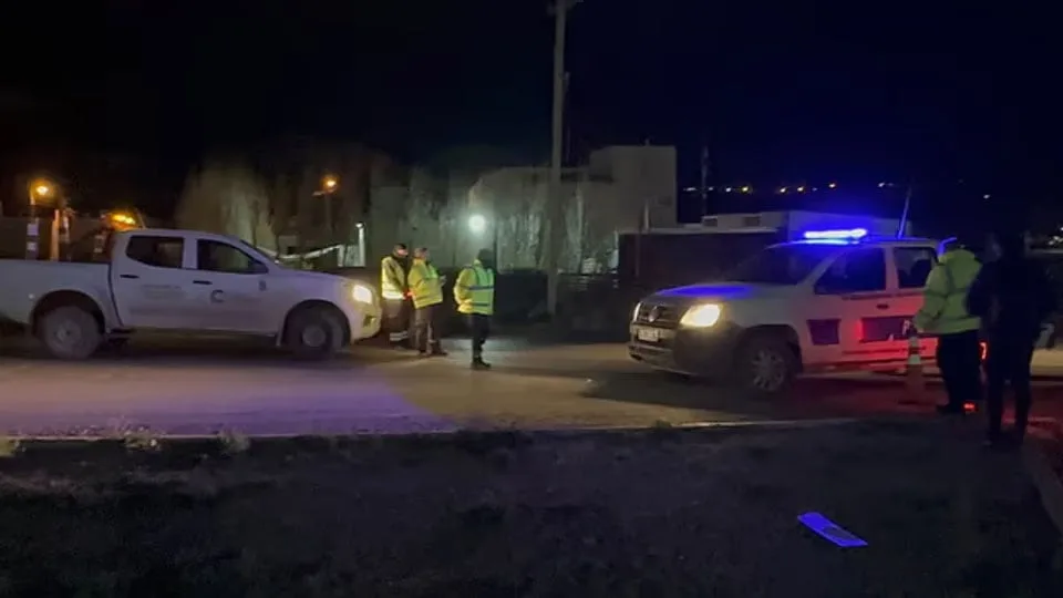 Misterio en Comodoro Rivadavia: un hombre fue atropellado y murió, pero hace seis días que no logran identificarlo