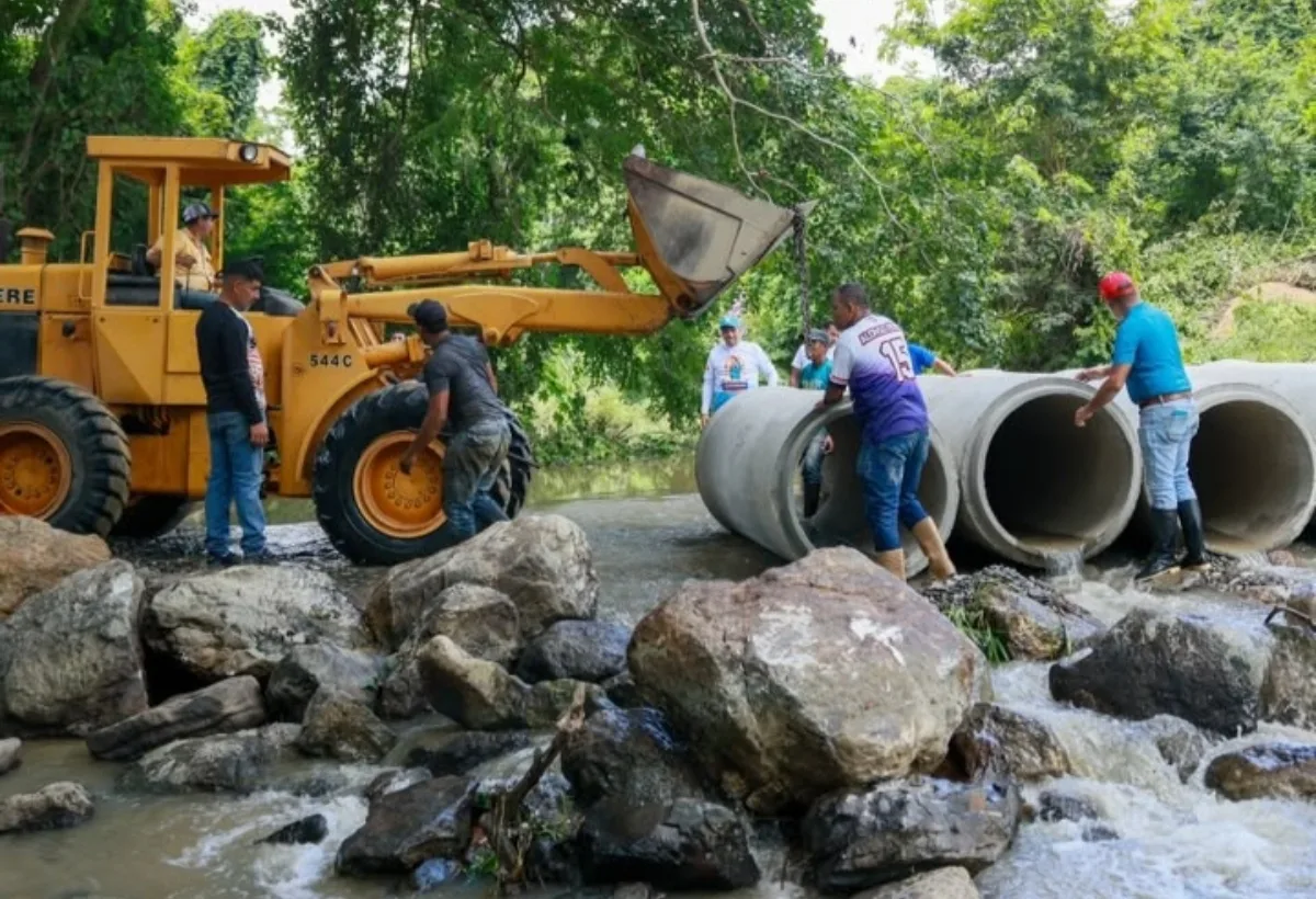Habilitado paso provisional en la Troncal 11 de San Sebastián de los Reyes tras colapso de puente en el sur de Aragua