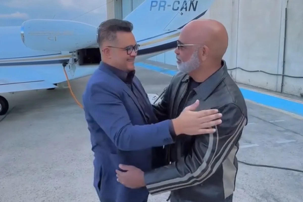 Vídeo mostra Rick e Bruno Avelar antes de embarcarem em helicóptero