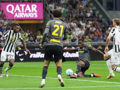 Leeds crushes Newcastle, Betis run continues in Spain; Roma and Inter tied atop Serie A