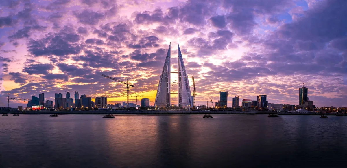 Bahrain allows foreign workers to work for another employer for 90 days