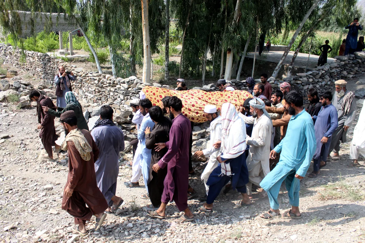 Al menos 28 muertos en ataques aéreos de Pakistán en Afganistán