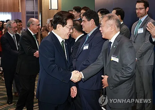 李대통령, 정의선과 비공개 회동…새만금 투자 등 논의한 듯