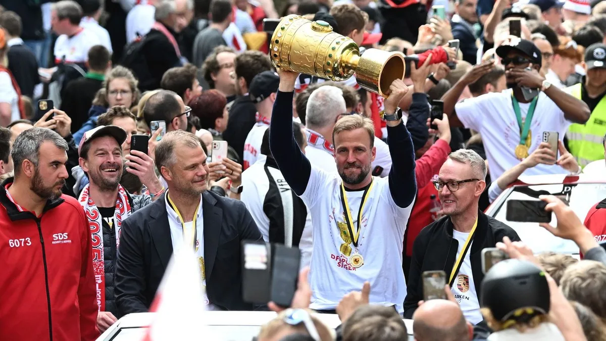 Fußball: Fortsetzung der Erfolgsstory: VfB verlängert mit Wohlgemuth