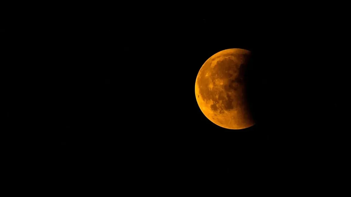 Eclipse lunar quase total poderá ser visto de todo o Brasil nesta sexta; confira horários