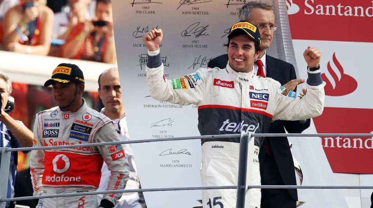 La carrera inolvidable de Checo Pérez en Monza: remontada, podio en Europa y el gesto de Niki Lauda