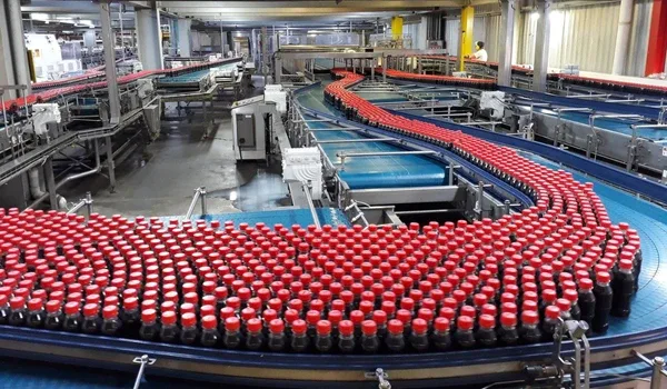 Coca-Cola planeja expansão de R$ 30 bilhões e novas fábricas no Brasil