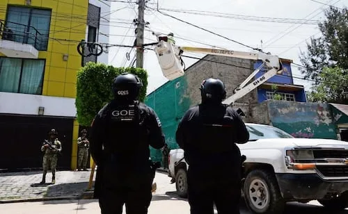 Retiran 21 videocámaras parásitas en Ecatepec
