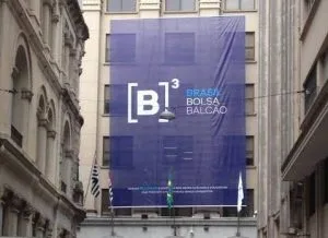 Estrangeiros trouxeram R$ 13 bi para Bolsa em uma semana, após 1º turno das eleições