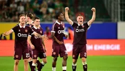Hearts apura-se para a Liga Conferência com play-off decidido nos penáltis