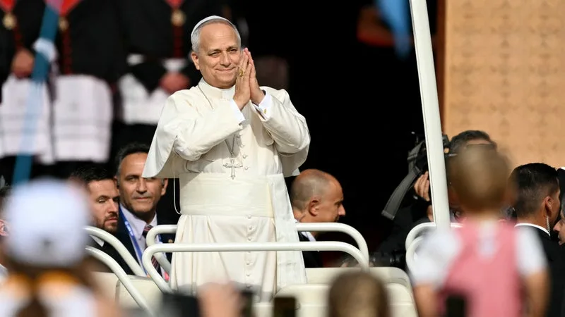 Les audiences du pape Léon XIV, hospitalisé pour son opération d'un nodule au poumon, seront annulées jusqu'au 20 octobre