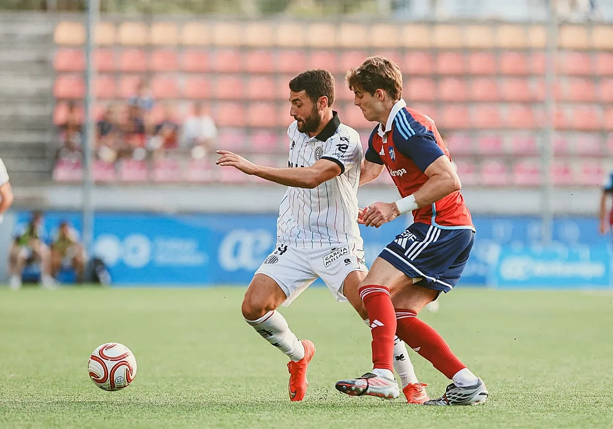 Estepona - Club Atlético Central (3-2): El Central cae a puestos de descenso tras encadenar dos derrotas consecutivas