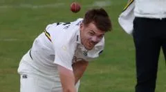 Durham taken to final day despite needing only four runs to win