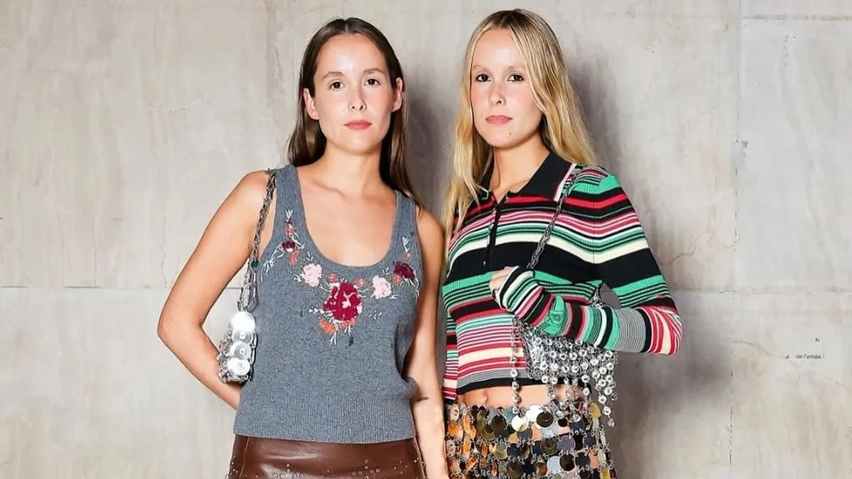 Lucía y Helena Cuesta, las gemelas de la moda española, nos cuentan cómo convirtieron su proyecto universitario en una exitosa firma de joyas