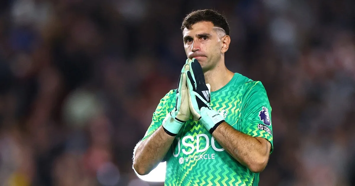 Con Dibu Martínez, Chelsea quiere mantener el arco en cero ante un Bournemouth que pelea para no descender