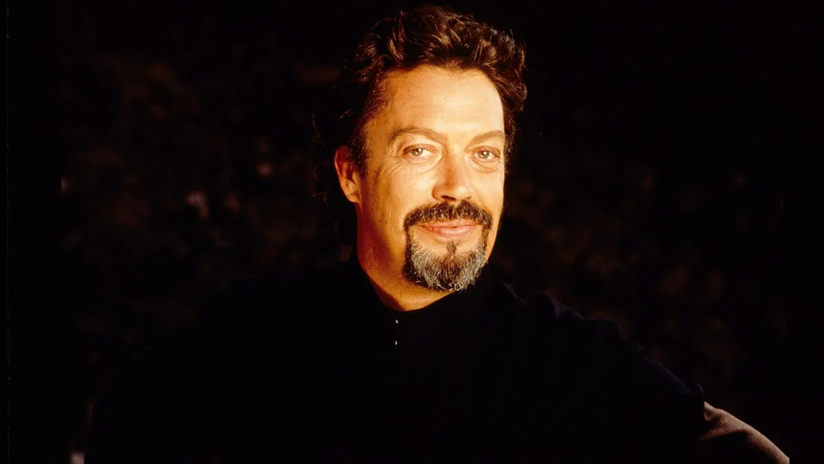 Tim Curry, Outlandish Star of ‘The Rocky Horror Picture Show,’ Dies at 80