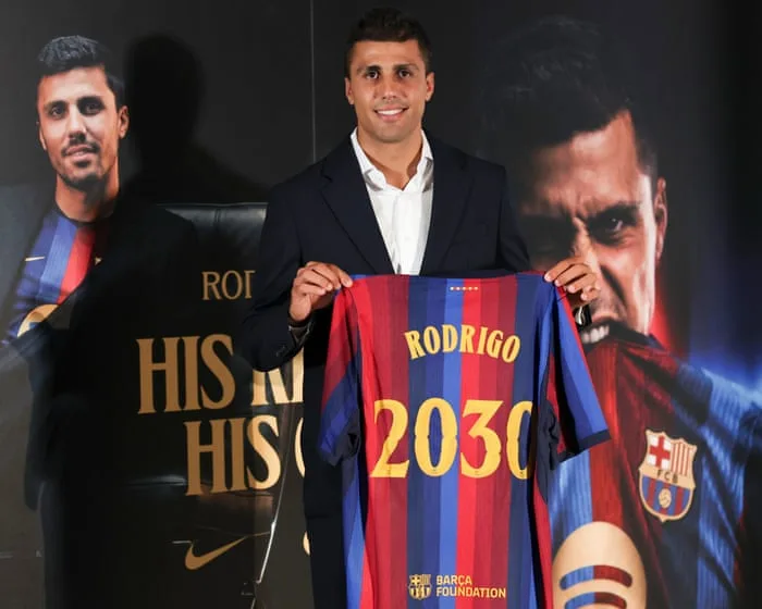Barcelona steal Rodri away from Real Madrid and plan to make him new Busquets