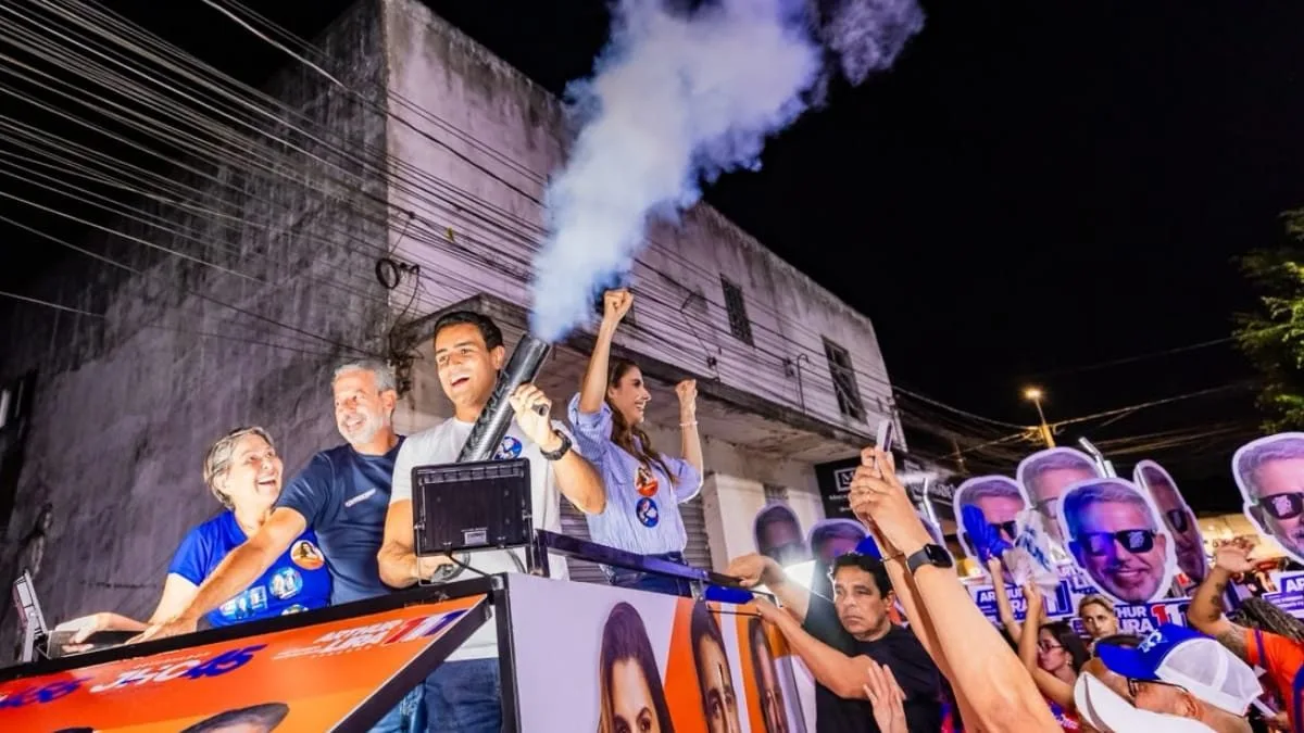 JHC falta novamente a debate e sequência de ausências movimenta eleição em Alagoas